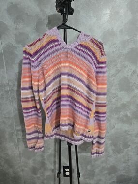 Mudd Striped V-Neck Sweater in Lavender, Peach & Yellow